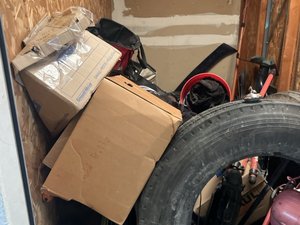 5 x 10 storage unit in North Highlands, CA