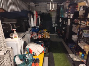20 x 20 storage unit in Tampa, FL