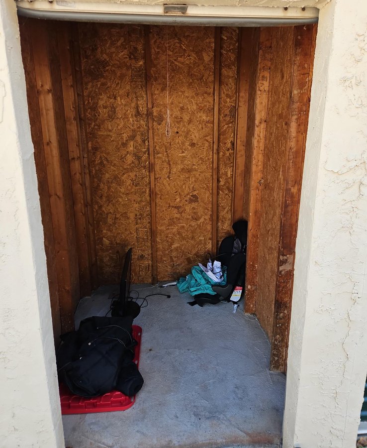 5 x 6 storage unit in Marietta, GA