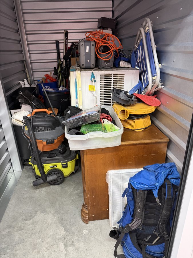 5 x 10 storage unit in Meridian, ID