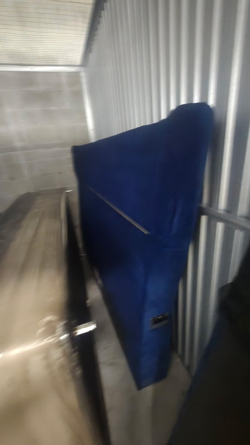 5 x 12 storage unit in Coral Gables, FL