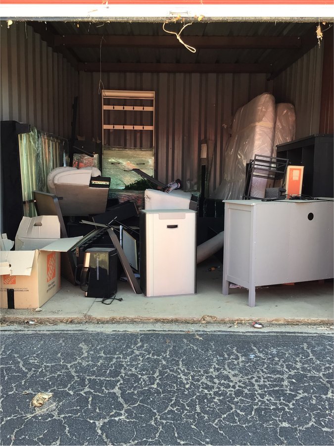 10 x 15 storage unit in Albuquerque, NM