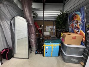 10 x 7 storage unit in Houston, TX