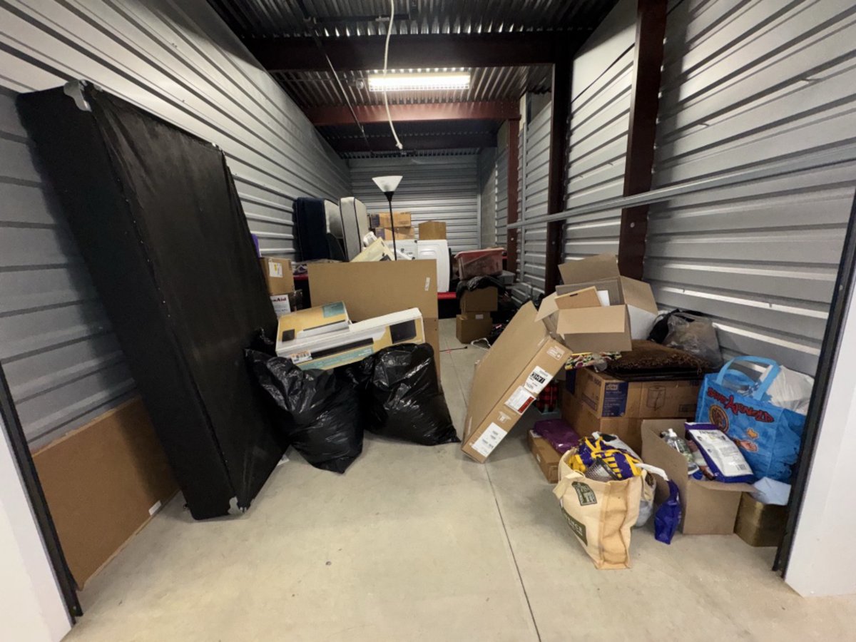 10 x 25 storage unit in Houston, TX