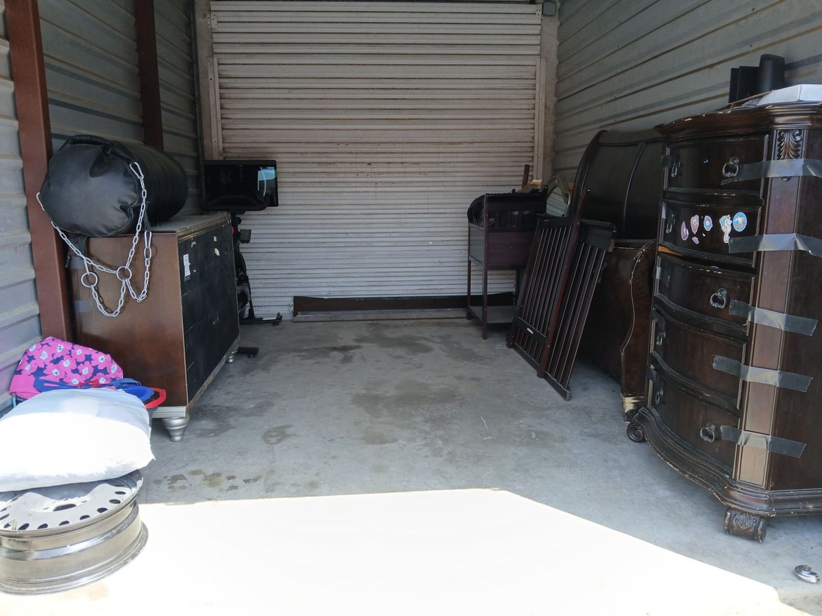 10 x 15 storage unit in San Antonio, TX