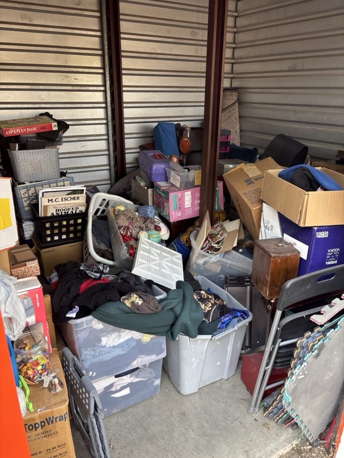 10 x 10 storage unit in San Antonio, TX