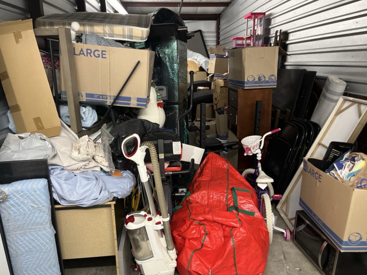 10 x 30 storage unit in Cypress , TX