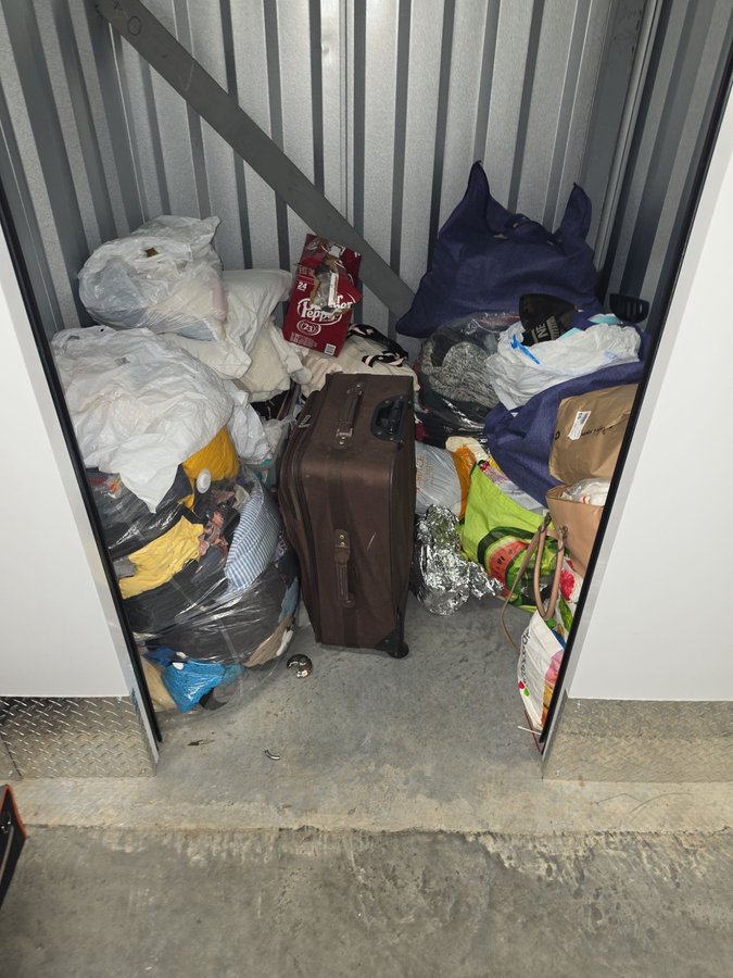 5 x 5 storage unit in Hamden, CT