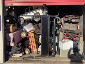 10 x 10 storage unit in Phoenix, AZ