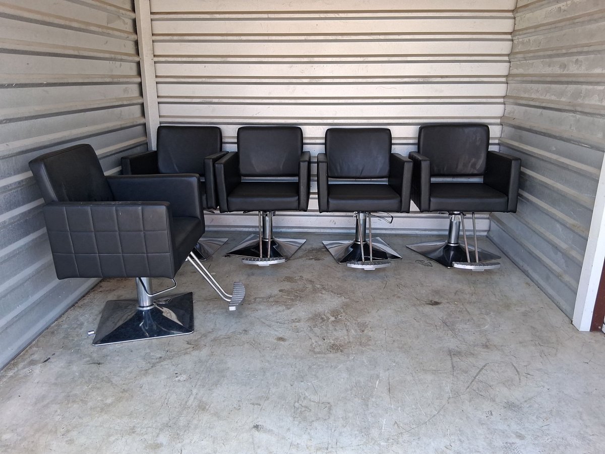 10 x 10 storage unit in San Antonio, TX