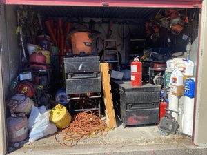 10 x 10 storage unit in Phoenix, AZ