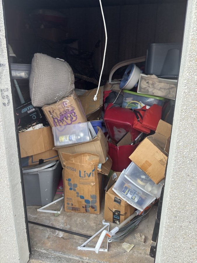 10 x 10 storage unit in San Antonio, TX