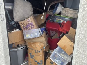 10 x 10 storage unit in San Antonio, TX