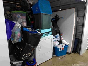 10 x 10 storage unit in Antioch, TN