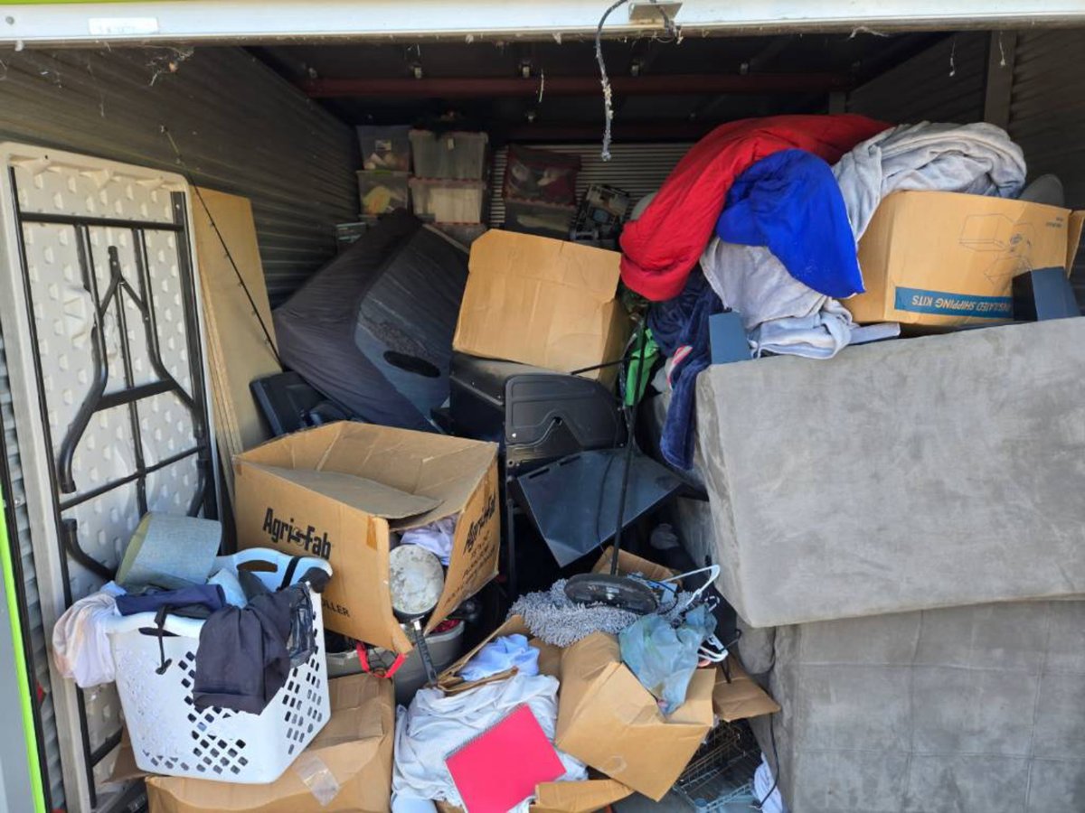 10 x 15 storage unit in Roseville, CA