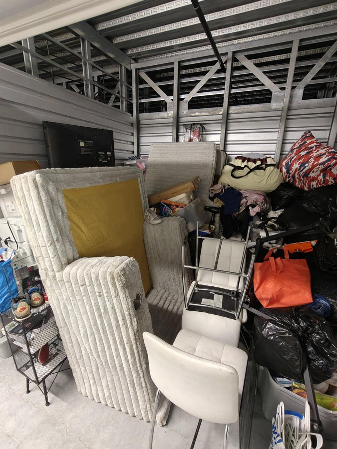 10 x 10 storage unit in Springfield, MA