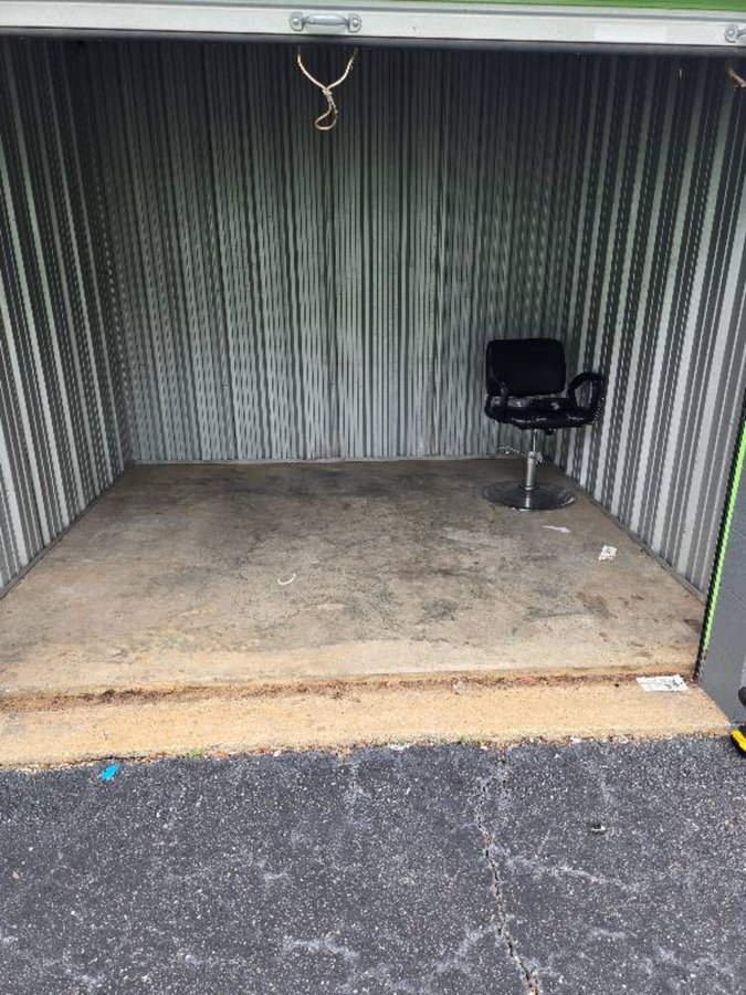 10 x 10 storage unit in Montgomery, AL