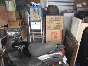 7 x 10 storage unit in North Hollywood, CA