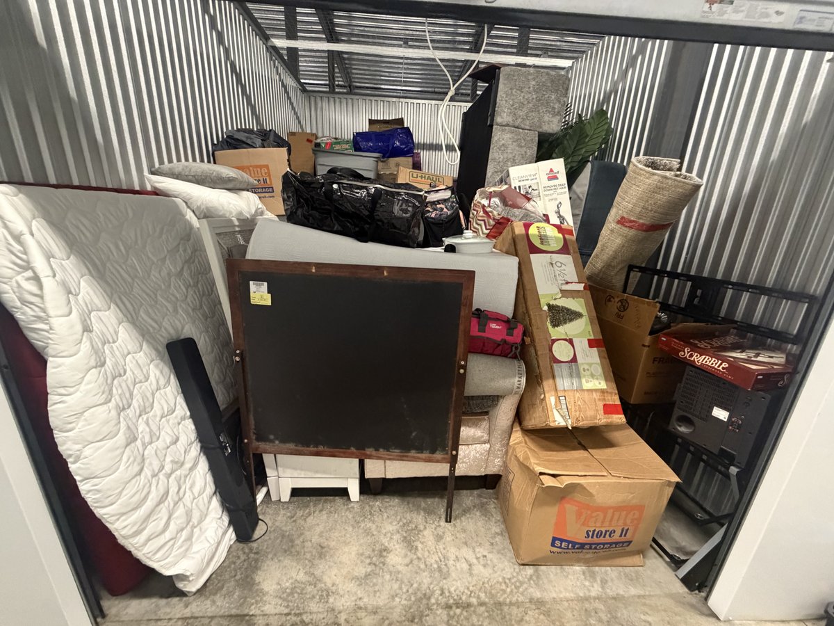 10 x 15 storage unit in Ocoee, FL
