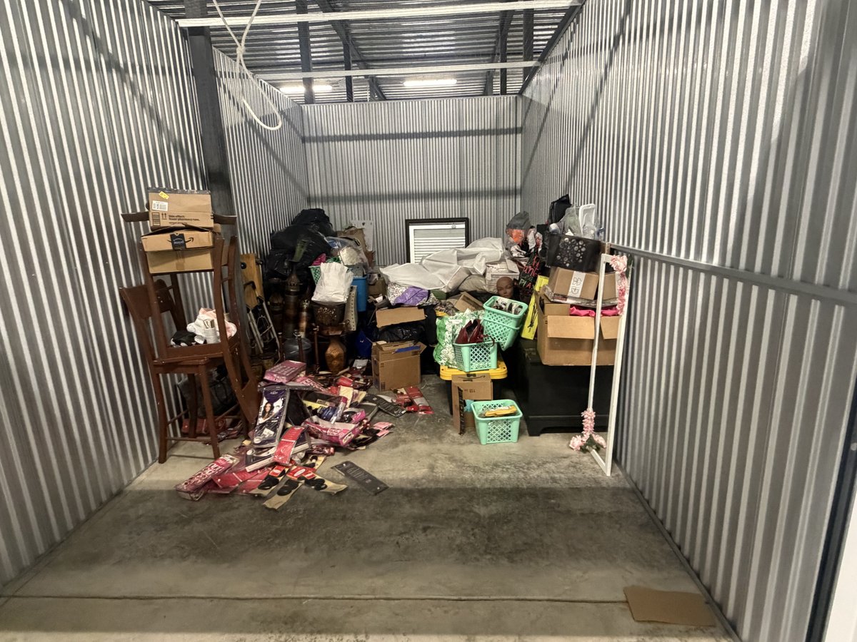 10 x 20 storage unit in Ocoee, FL
