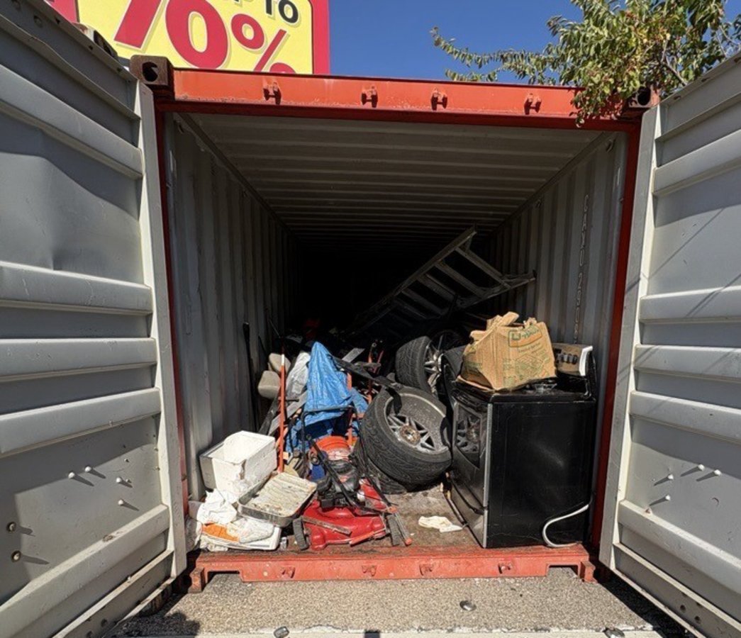 8 x 20 storage unit in Cincinnati, OH