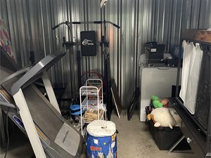 10 x 10 unit in Indianapolis
