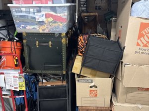 10 x 10 storage unit in Universal City, TX
