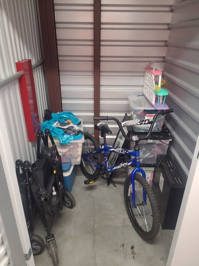 5 x 5 storage unit in Portland, OR