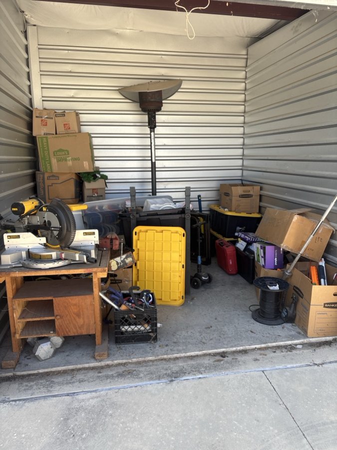 10 x 10 storage unit in New Braunfels, TX