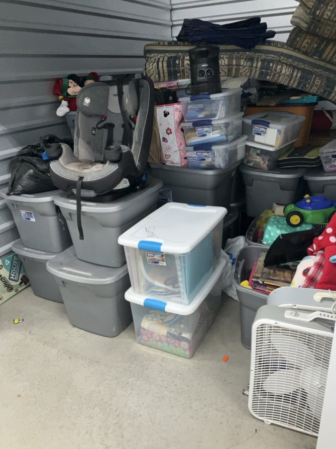 7 x 10 storage unit in Newberg, OR