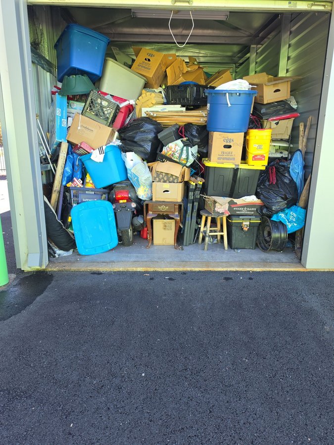 10 x 15 storage unit in Newberg, OR