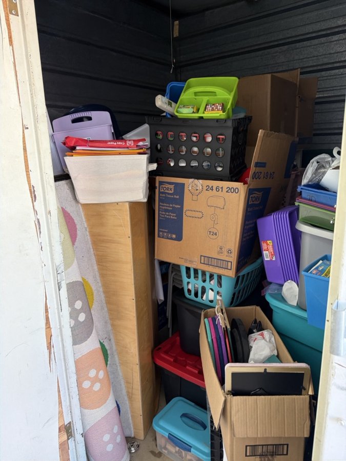 10 x 10 storage unit in Houston, TX