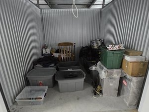 10 x 10 storage unit in Wesley Chapel, FL