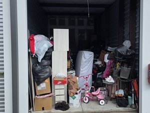 10 x 20 storage unit in Wesley Chapel, FL