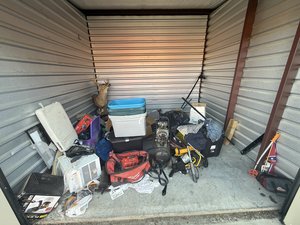 10 x 10 storage unit in Conway, SC