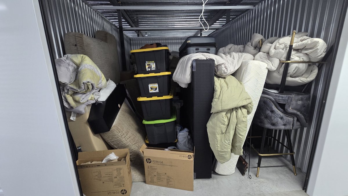 10 x 15 storage unit in Wesley Chapel, FL