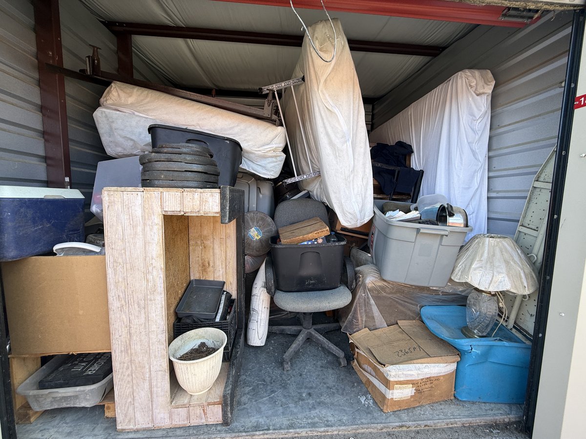 10 x 10 storage unit in Conway, SC