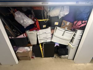 7 x 10 storage unit in Alexandria, VA