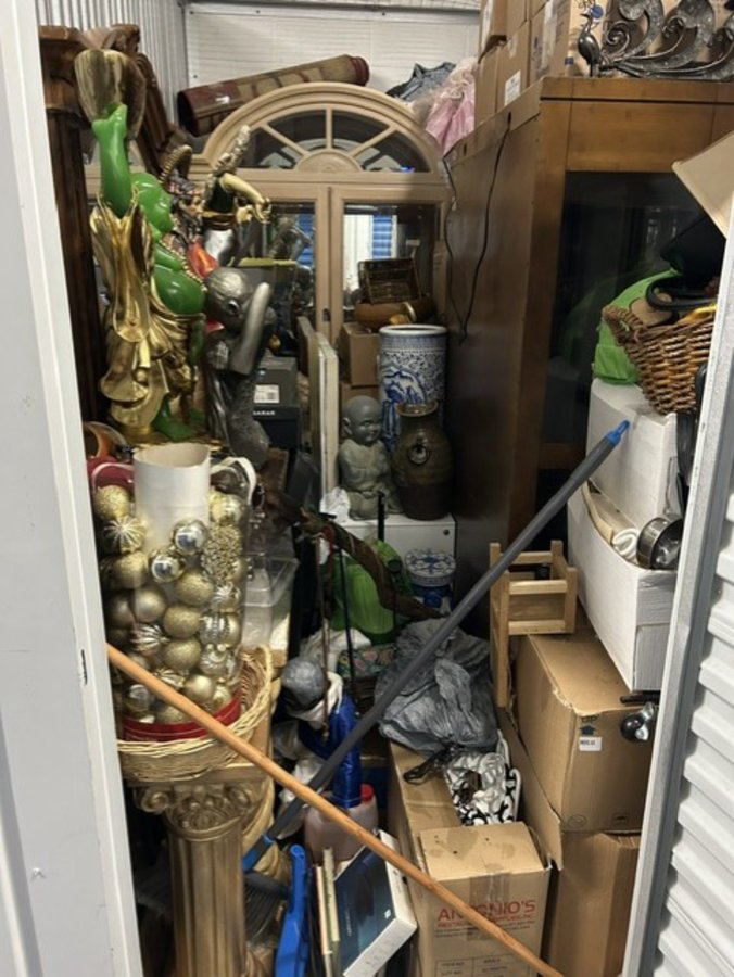5 x 10 storage unit in North Bergen, NJ