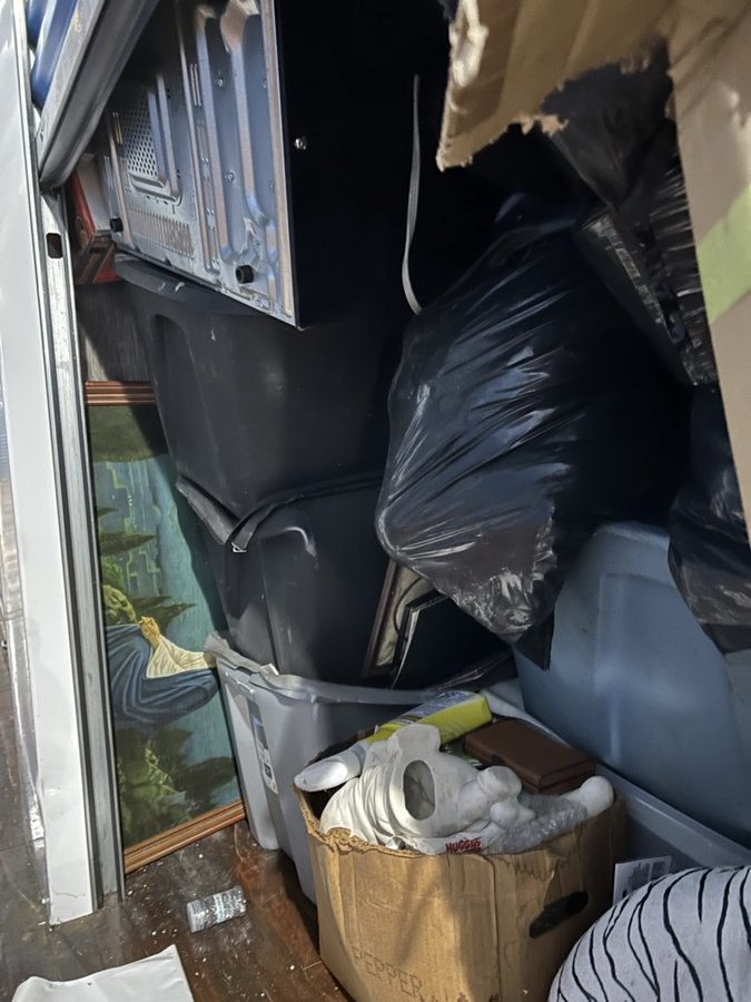10 x 8 storage unit in Plymouth, PA