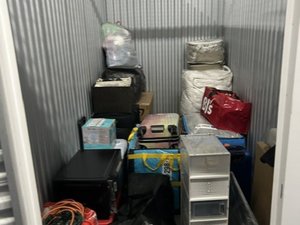 5 x 10 storage unit in North Bergen, NJ