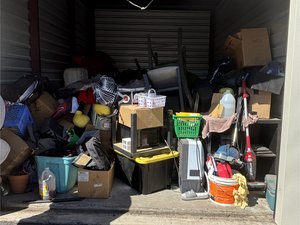 10 x 15 storage unit in Tucson, AZ