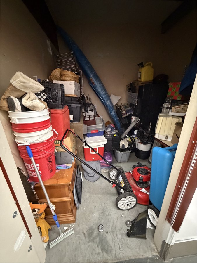 10 x 10 storage unit in Nampa, ID