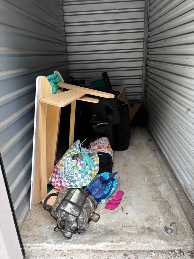 5 x 10 storage unit in Waldorf, MD