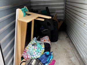 5 x 10 storage unit in Waldorf, MD