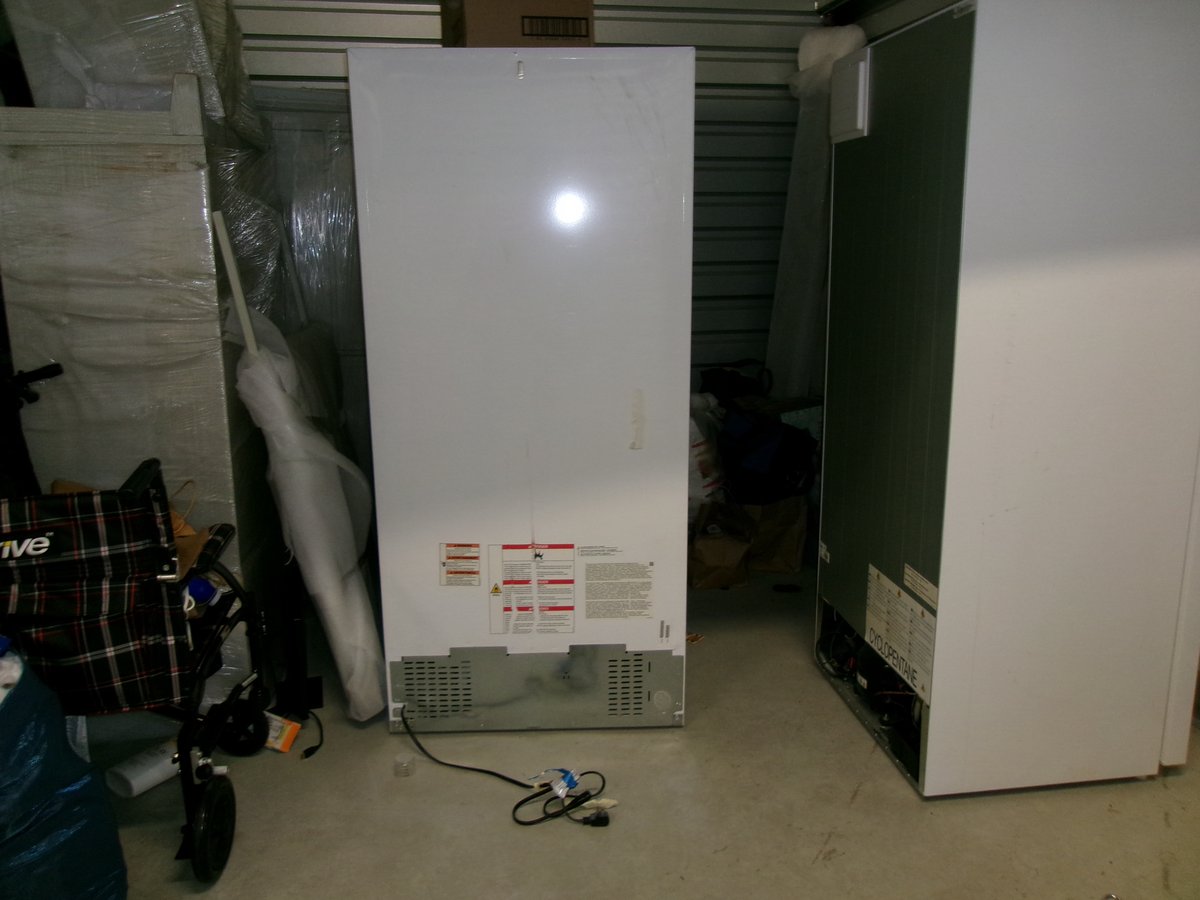 10 x 10 storage unit in South Euclid, OH