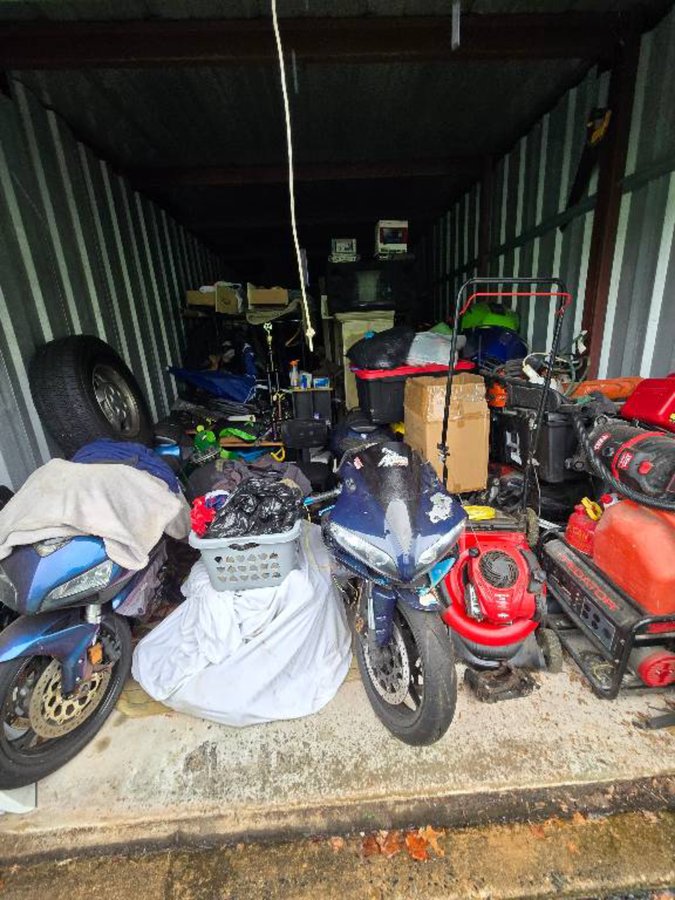 10 x 30 storage unit in Fredericksburg, VA