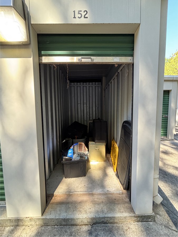 5 x 10 storage unit in Covington, GA