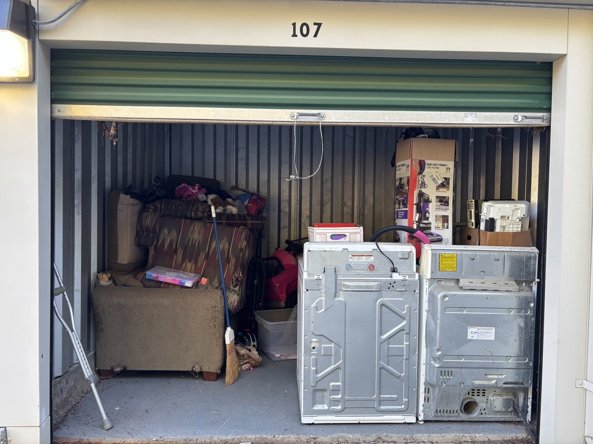 10 x 10 storage unit in Covington, GA