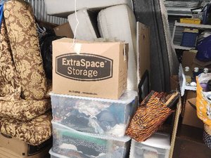 10 x 20 storage unit in Aurora, IL